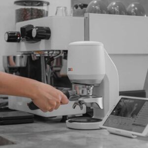 Puqpress Q1 – Automatic Coffee Tamper